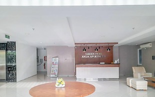 Elegant And Spacious 2Br Loft Green Park Yogyakarta Apartment