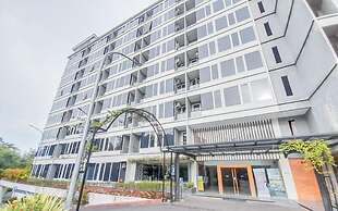 Elegant And Spacious 2Br Loft Green Park Yogyakarta Apartment