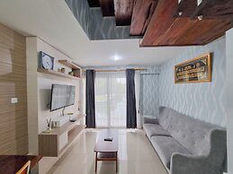 Elegant And Spacious 2Br Loft Green Park Yogyakarta Apartment