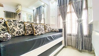 Good And Homey 1Br Apartment Mt Haryono Residence