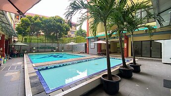 Good And Homey 1Br Apartment Mt Haryono Residence