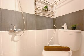 Minimalist And Comfy Studio Apartment At Cinere Bellevue Suites