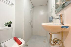 Warm And Simply Studio At Royal Sentul Park Apartment