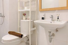 Good And Cozy 2Br Apartment Patraland Urbano