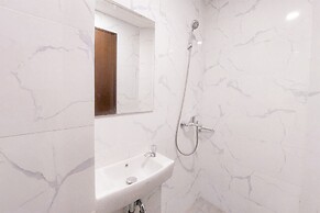 Comfortable And Elegant Studio At Pacific Garden Apartment