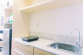 Comfort And Cozy Stay Studio Collins Boulevard Apartment