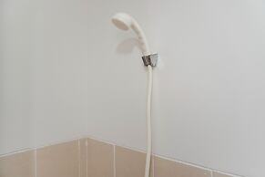 Homey And Minimalist Studio At Loftvilles City Apartment