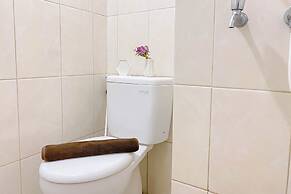 Good Location And Cozy Studio Springlake Summarecon Bekasi Apartment