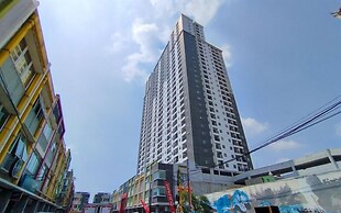 The Elevated Abode 2Br At Mekarwangi Square Cibaduyut Apartment