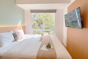 Lovely And Comfy 2Br Apartment Tokyo Riverside Pik 2