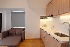 Lovely And Comfy 2Br Apartment Tokyo Riverside Pik 2