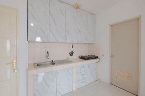 Homey And Simply Look 1Br Puri Garden Apartment