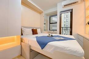 Elegant And Comfy Studio At Transpark Cibubur Apartment