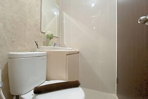 Elegant And Comfy Studio At Transpark Cibubur Apartment