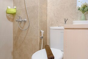 Elegant And Comfy Studio At Transpark Cibubur Apartment