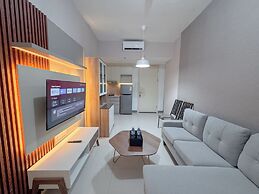 Minimalist 2Br And Well Design Room At Benson Supermall Mansion Apartm