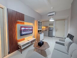 Minimalist 2Br And Well Design Room At Benson Supermall Mansion Apartm