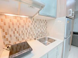 Tranquil Abode 1Br Apartment At Parahyangan Residence