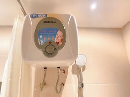 Tranquil Abode 1Br Apartment At Parahyangan Residence