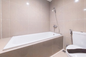 Good Deal And Comfy 1Br Apartment At Paramount Skyline