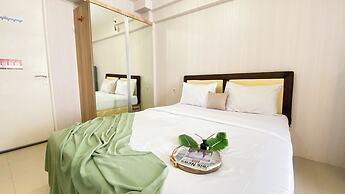 Homey And Comfy Studio At Bassura City Apartment Near Mall