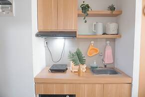 Cozy And Homey Studio At Metropolitan Park Apartment
