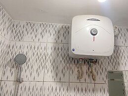 The Metropolitan Manor Studio Apartment At Parahyangan Residence