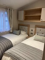 Stunning Mini Lodge Southview Skegness