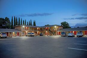 Travelers Rest Motel