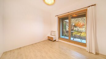 Gapyeong Sanchaek Glamping Pension