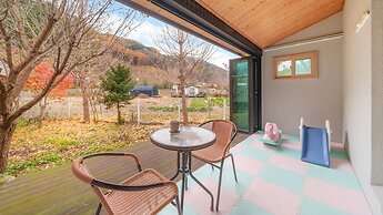 Gapyeong Sanchaek Glamping Pension