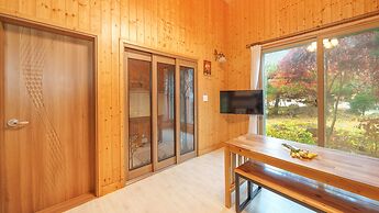 Gapyeong Sanchaek Glamping Pension