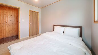 Gapyeong Sanchaek Glamping Pension