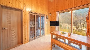 Gapyeong Sanchaek Glamping Pension