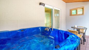 Gapyeong Sanchaek Glamping Pension