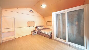 Gapyeong Sanchaek Glamping Pension