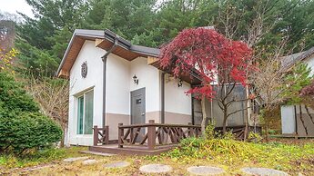 Gapyeong Sanchaek Glamping Pension