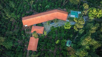 Amã Stays & Trails Alpenhof , Coorg