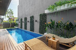 Serene Retreat Villa Ayra by Azure