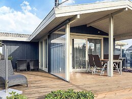 6 Person Holiday Home in Otterup