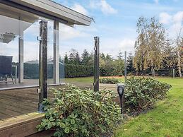 6 Person Holiday Home in Otterup