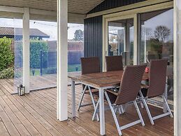 6 Person Holiday Home in Otterup