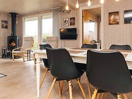 6 Person Holiday Home in Otterup