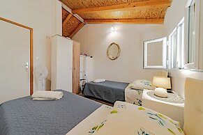 Eco Friendly Cottage Maja