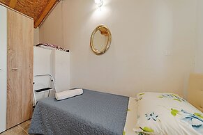 Eco Friendly Cottage Maja