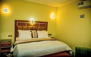 Villa Hilton  Hotels and Apartments