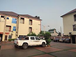 Villa Hilton  Hotels and Apartments