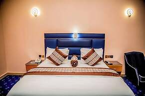 Villa Hilton  Hotels and Apartments