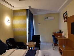 Villa Hilton  Hotels and Apartments