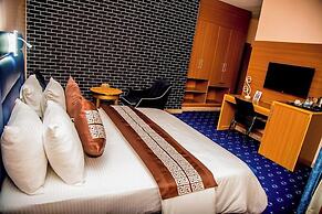 Villa Hilton  Hotels and Apartments